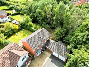 Photo 7- click for photo gallery